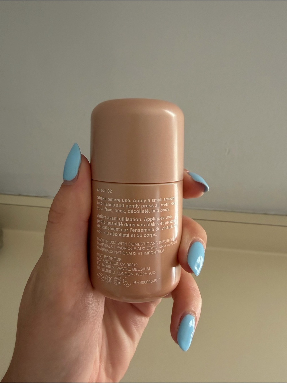 RHODE Highlight Milk Shade 02 Pearly Champagne - Picture 3 of 6
